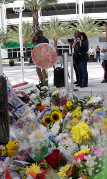 The Latest: Marlins set Wednesday memorial for Fernandez